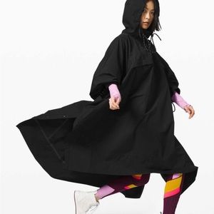 Lululemon Face Forward Cape *lululemon x Roksanda